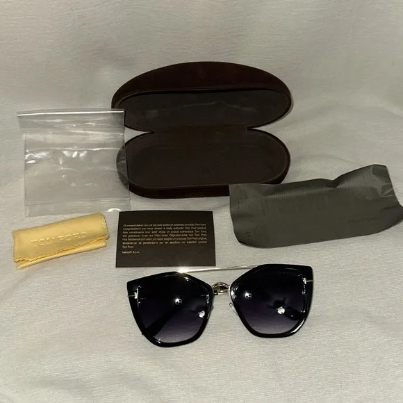Tom Ford | Accessories | Tom Ford Dahlia Cat Eye Sunglasses  display picture 2
